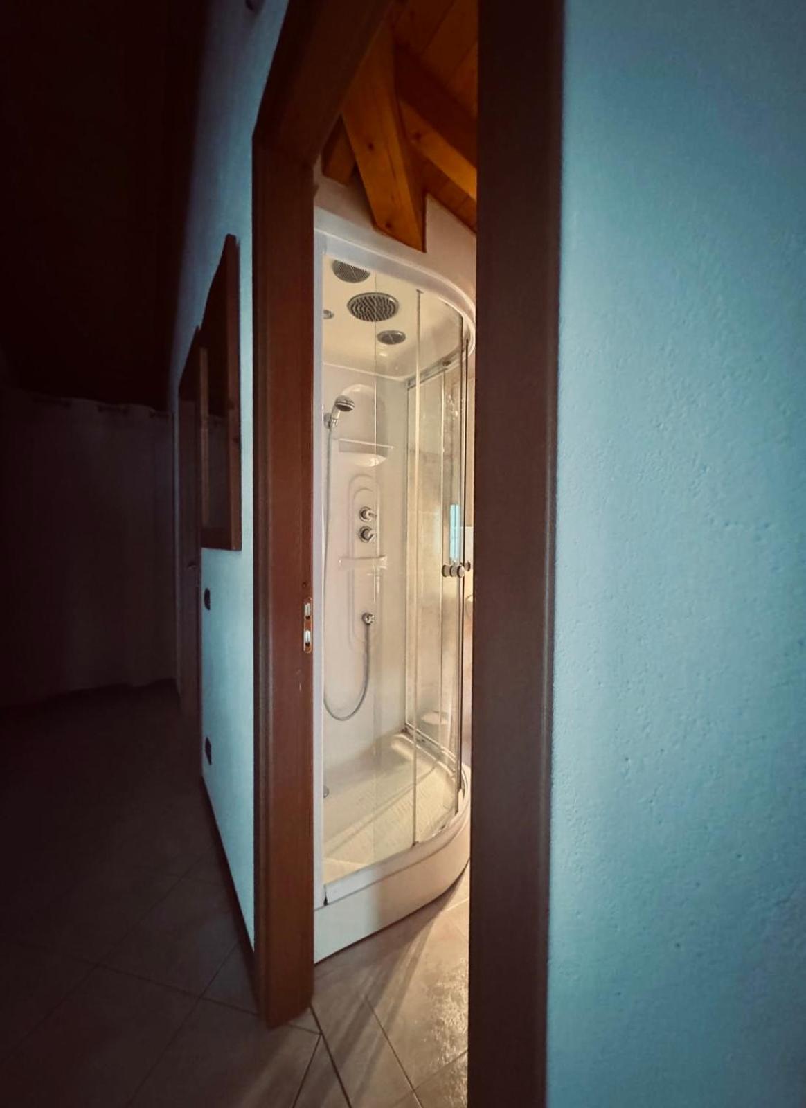 Mansarda Spadone ムッソ エクステリア 写真